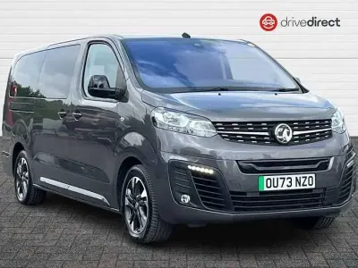 Gebraucht Vauxhall Vivaro Ultimate 100 kW (136 PS) 2024 Grau Van / Kleinbus