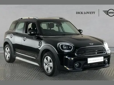 Used Mini Cooper Countryman Classic 134 HP (98 kW) 2022 Black SUV