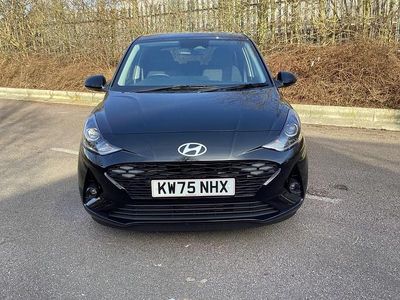 New Hyundai i10 Premium 77 HP (56 kW) 2025 Phantom black Hatchback