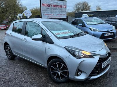 Silver Used 2018 Toyota Yaris Hybrid Hatchback | £9,990 (Fair price)