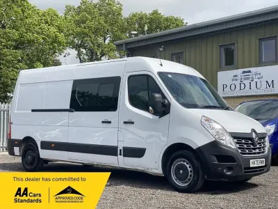 Begagnad Renault Master Business 2020 Vit Minibuss