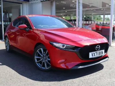 Used Mazda 3 Inclusive 122 HP (89 kW) 2021 Red Hatchback