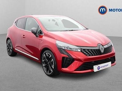 Used Renault Clio V Techno 143 HP (105 kW) 2024 Red Hatchback