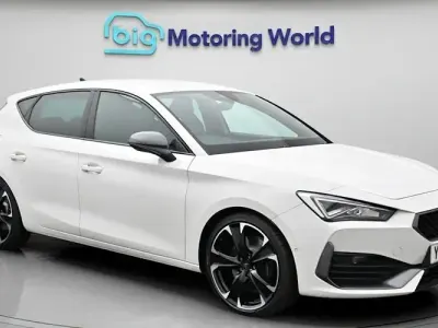 Used Cupra Leon VZ2 310 HP (228 kW) 2022 White Hatchback