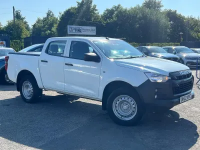 Used Isuzu D-Max 163 HP (119 kW) 2022 White Pickup