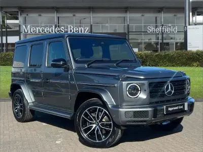 Käytetty Mercedes G400 AMG Line Premium Plus 325 HP (239 kW) 2023 Harmaa Katumaasturi
