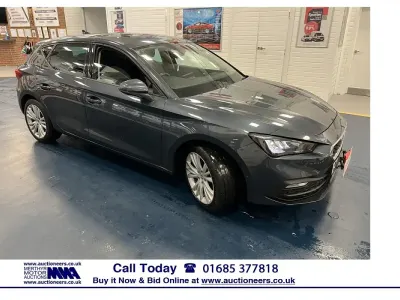 Usata Seat Leon SE Dynamic 110 CV (80 kW) 2020 Grigio Utilitaria