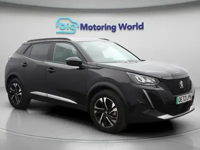 Używany Peugeot e-2008 Allure+ 100 kW (136 KM) 2022 SUV