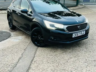 Used DS Automobiles DS4 120 HP (88 kW) 2017 Black Hatchback