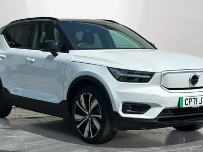 Used Volvo XC40 Pro 300 kW (408 HP) 2022 White SUV