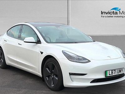White Used 2021 Tesla Model 3 Long Range AWD Sedan | £20,400 (Fair price)