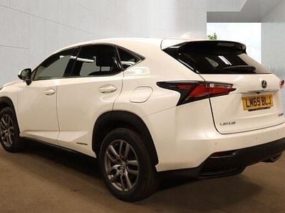 Used Lexus NX300h Luxury Line 2015 White SUV