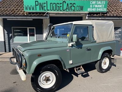 used Land Rover Defender 2.4 90 SWB 2d 121 BHP