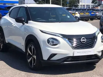 Used Nissan Juke Tekna 143 HP (105 kW) 2023 White SUV