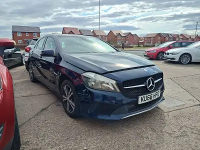 Used Mercedes A180 Executive 2016 Blue Hatchback