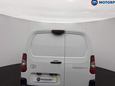 Used Toyota Proace City City 102 HP (75 kW) 2026 MPV
