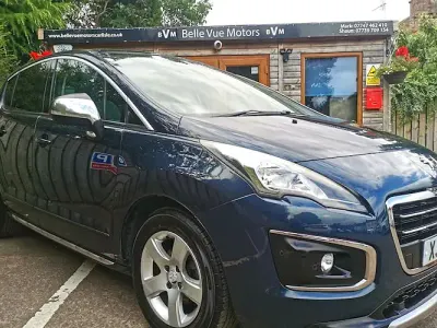 Used Peugeot 3008 Allure 120 HP (88 kW) 2015 Silver Estate