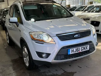 Używany Ford Kuga Titanium 163 KM (119 kW) 2011 Biały SUV