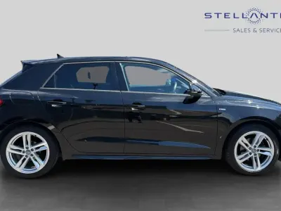 Usado Audi A1 Sportback S-Line 114 HP (83 kW) 2020 Preto Citadino