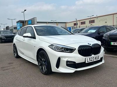 Used BMW 118 M Sport 134 HP (98 kW) 2023 White Hatchback
