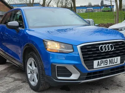 Begagnad Audi Q2 Sport 116 HK (85 kW) 2019 Blå SUV