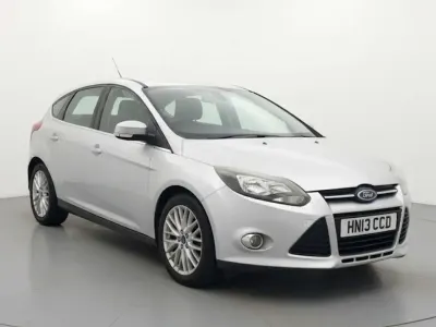 Used Ford Focus Zetec 125 HP (91 kW) 2013 Silver Hatchback