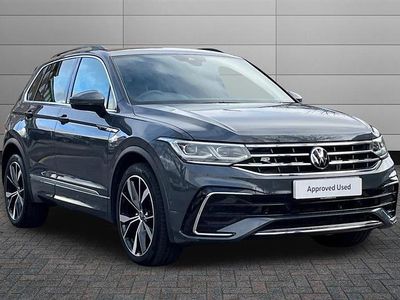Second-hand VW Tiguan R-line 150 CP (110 kW) 2023 Gri SUV