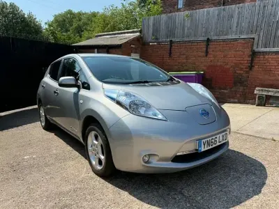 Used Nissan Leaf Acenta 80 kW (109 HP) 2016 Grey Hatchback