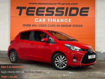 Used Toyota Yaris 99 HP (72 kW) 2017 Red Hatchback