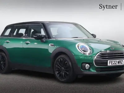 Used Mini Cooper Clubman Classic 134 HP (98 kW) 2022 Green Estate