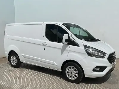 Used Ford Transit Custom Limited 130 HP (95 kW) 2021 White Van
