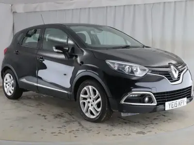 Used Renault Captur Dynamique 90 HP (66 kW) 2015 Black SUV