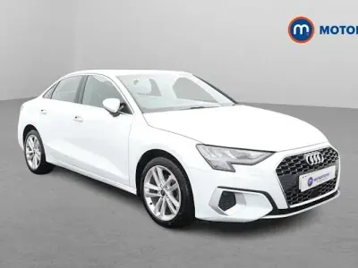 Begagnad Audi A3 Sport 150 HK (110 kW) 2023 Vit Sedan