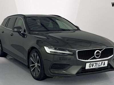 used Volvo V60 Estate (2021/71)Momentum B3 (P) FWD auto 5d