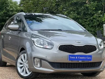 Used Kia Carens