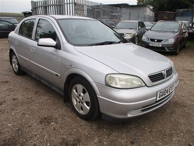 used Vauxhall Astra Hatchback (2004/04)1.8i 16V Elegance 5d (01)