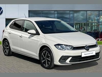 Used VW Polo Life 95 HP (69 kW) 2023 Ascot grey Hatchback