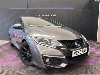 Used Honda Civic Sport 100 HP (73 kW) 2016 Silver Hatchback
