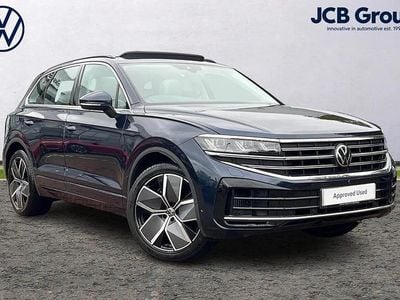 Used VW Touareg Elegance 381 HP (280 kW) 2025 Blue SUV