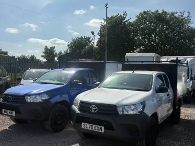 Used Toyota HiLux Active 150 HP (110 kW) 2020 White Pickup