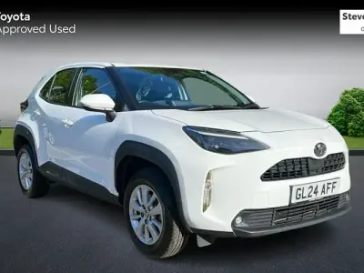 Begagnad Toyota Yaris Hybrid 116 HK (85 kW) 2026 Kombi