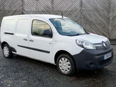 Used Renault Kangoo Business 44 kW (60 HP) 2018 White MPV