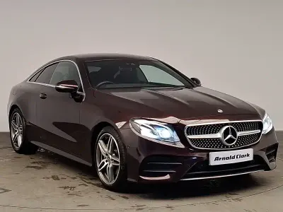 Used Mercedes E220 AMG Line Premium 194 HP (142 kW) 2020 Red Coupe