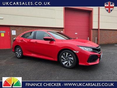 Used Honda Civic SE 120 HP (88 kW) 2018 Red Hatchback