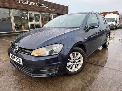 Blue Used 2014 VW Golf VII Hatchback | £3,290 (Good price)