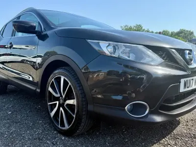 Used Nissan Qashqai Tekna 163 HP (119 kW) 2017 Black SUV