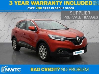 Red Used 2016 Renault Kadjar Dynamique SUV | £8,895 (Fair price)