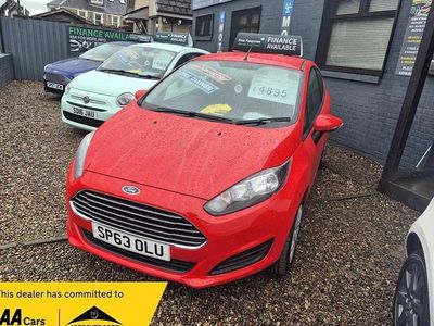 Used Ford Fiesta Style 82 HP (60 kW) 2013 Red Hatchback