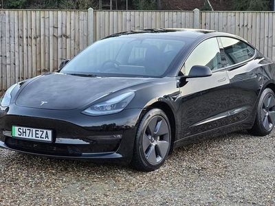 Black Used 2021 Tesla Model 3 Long Range AWD Sedan | £19,100 (Fair price)
