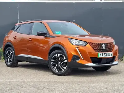 Used Peugeot e-2008 Allure+ 100 kW (136 HP) 2023 Orange SUV